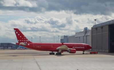 Air Greenland holder kursen trods tab af servicekontrakter