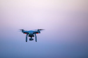 Flere droner flyves tæt på danske lufthavne - luftfart.nu