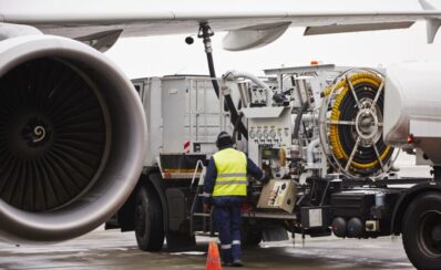 Lækket rapport: Skat på flybrændstof vil koste hundredvis af danske arbejdspladser i flyindustrien