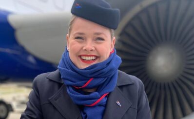Sára var svejser og assistent på James Bond-film: I dag kæmper hun for de kabineansattes rettigheder på Færøerne
